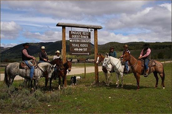 Parade Rest Ranch West Yellowstone Dış mekan fotoğraf